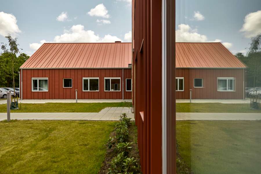 Daginstitution i Holstebro byder børn og natur velkommen i stålprofiler fra top til tå, Nørre Boulevard 57, 7500 Holstebro